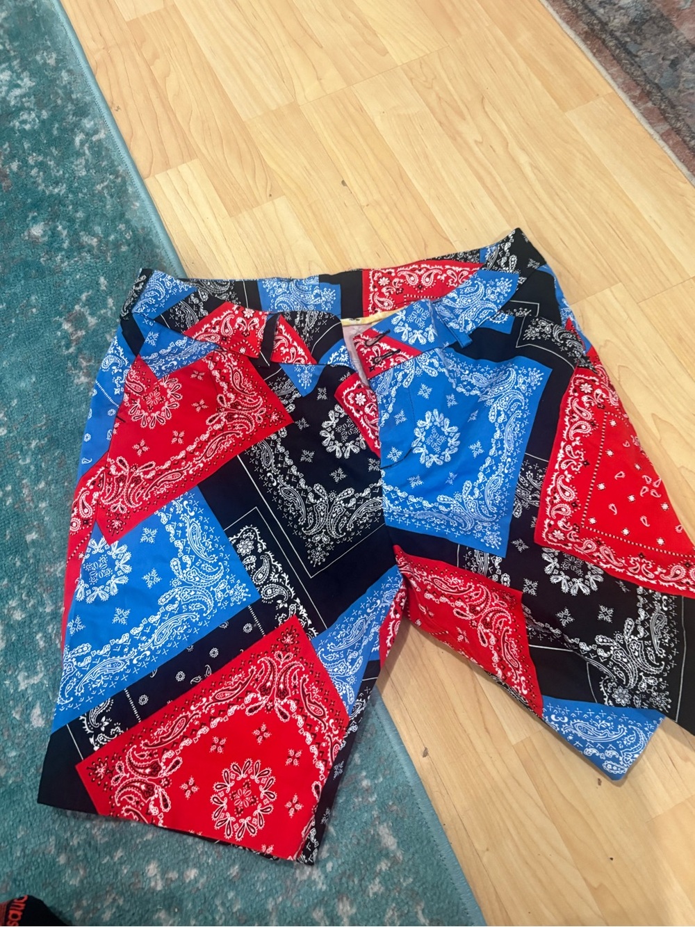 Loudmouth Ladies Golf Bermuda Shorts in Bandanas Print Sz 14